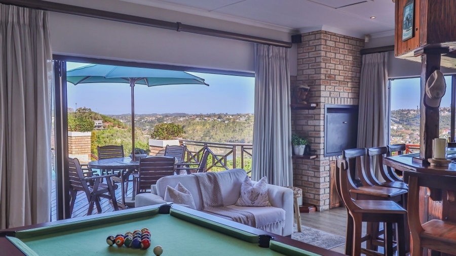 5 Bedroom Property for Sale in Beacon Bay Eastern Cape
